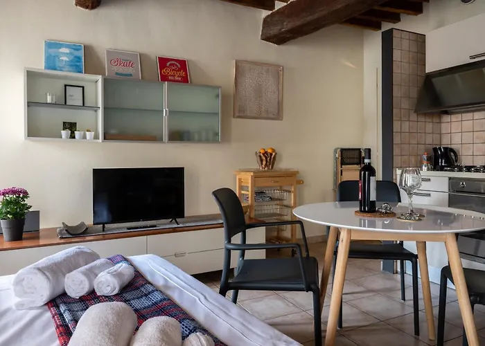 Appartamento A Due Passi Della Casa Natale Del Maestro Toscanini *