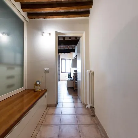 Appartement A Due Passi Della Casa Natale Del Maestro Toscanini