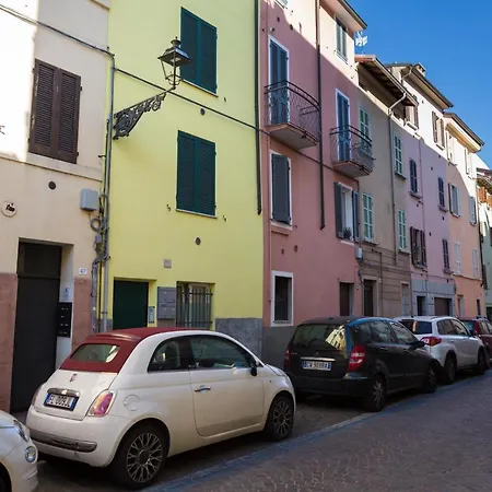 A Due Passi Della Casa Natale Del Maestro Toscanini