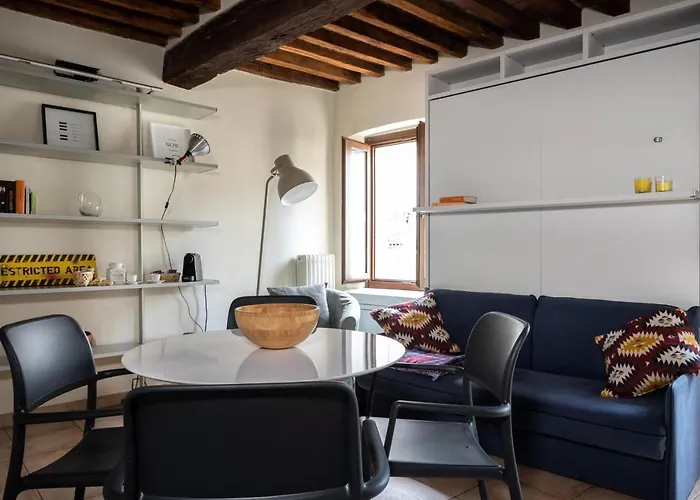 A Due Passi Della Casa Natale Del Maestro Toscanini * Parma